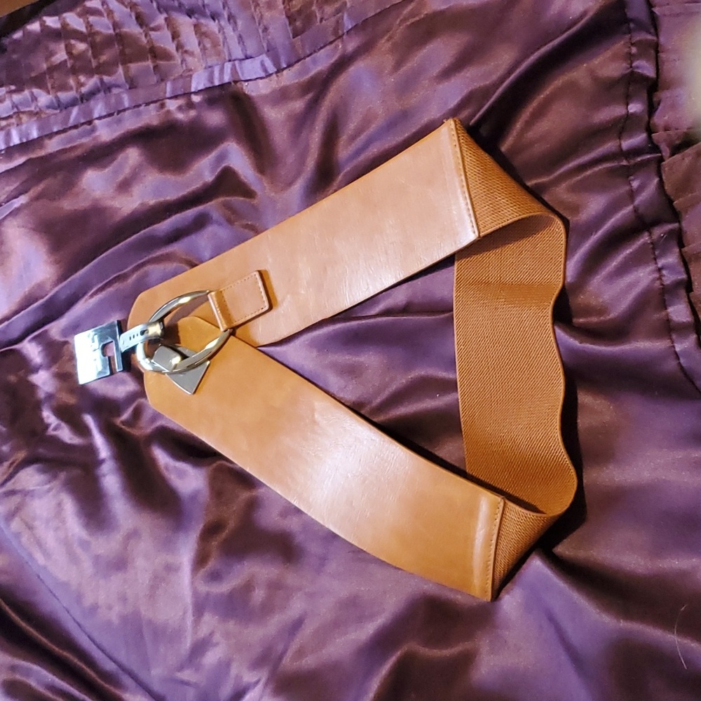 Belt - Picture 3 of 3